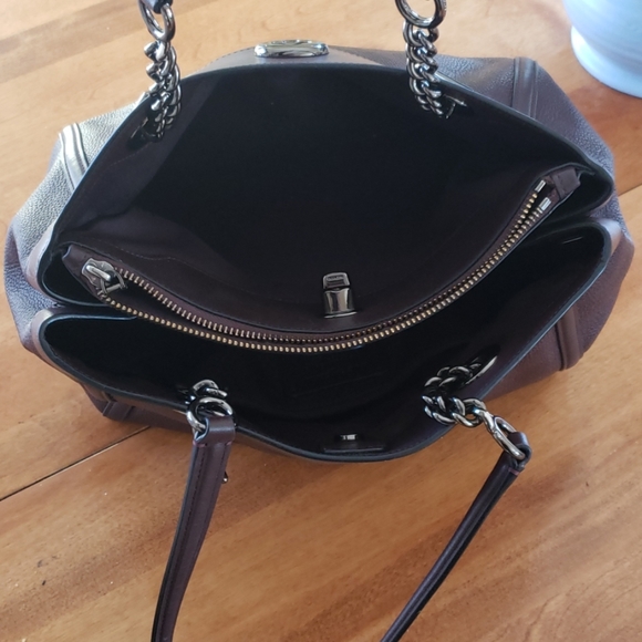 Authentic Coach bag - Picture 4 of 5